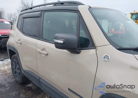 2017 Jeep Renegade Deserthawk 4X4 z USA, uszkodzony, nr VIN ZACCJBCB2HPE78669